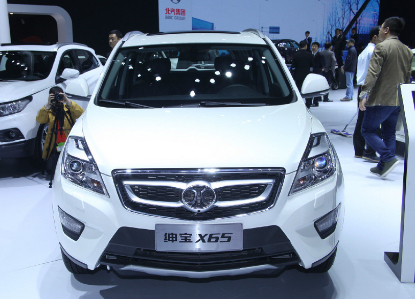 北汽绅宝全系巨惠岳阳站  X65直降15000元